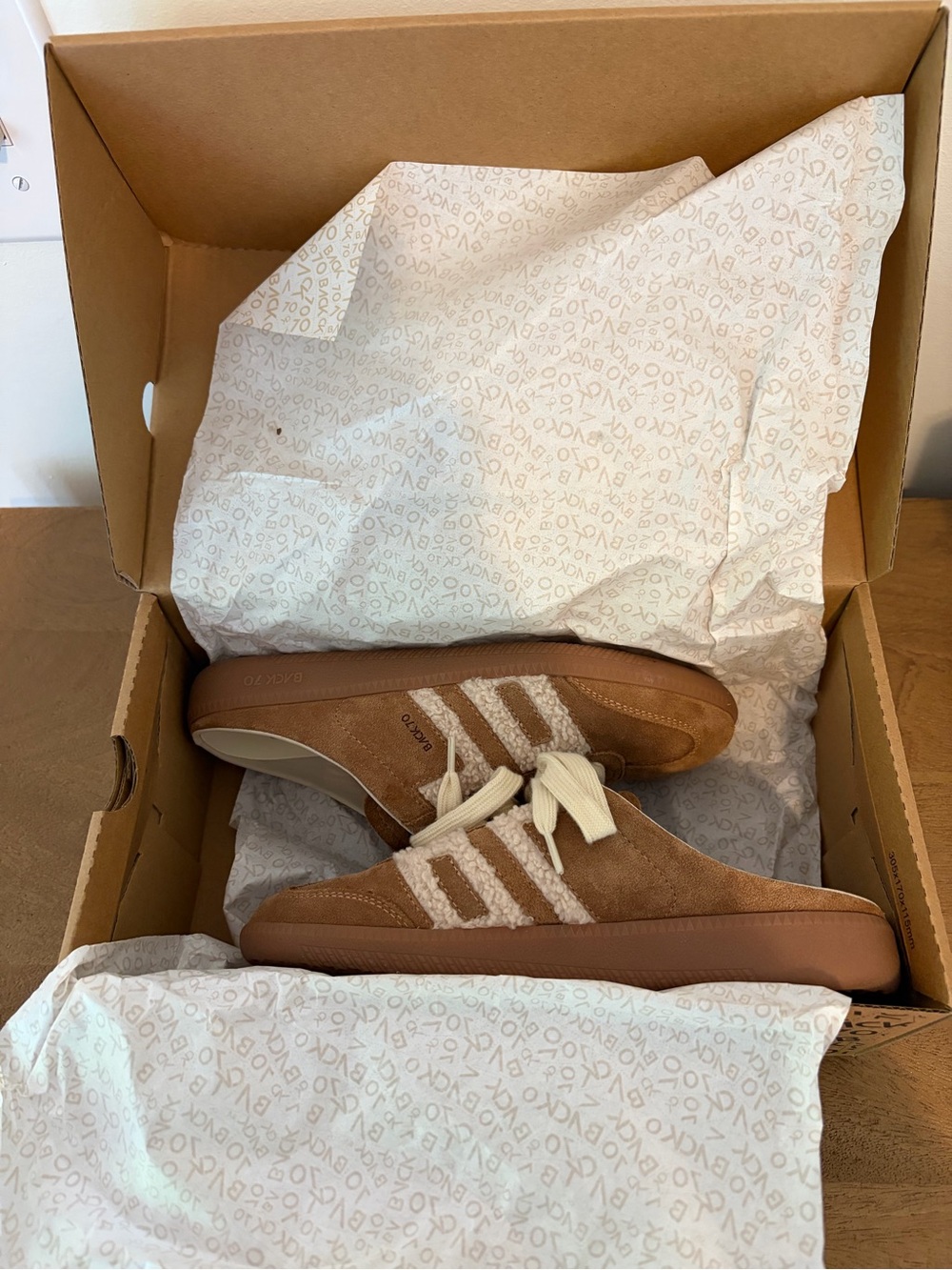 NIB Back 70 Easter Backless Sneakers in Tobacco